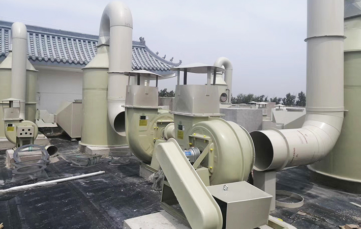 A certain university s laboratory has custom-made FRP waste gas towers and FRP fans from Wantong